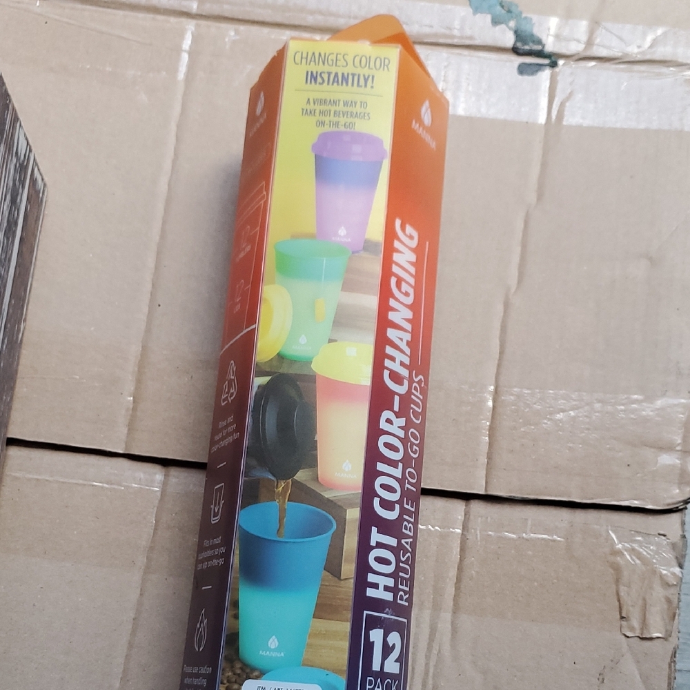 Color-Changing Reusable To-Go Cups - 12 Pack